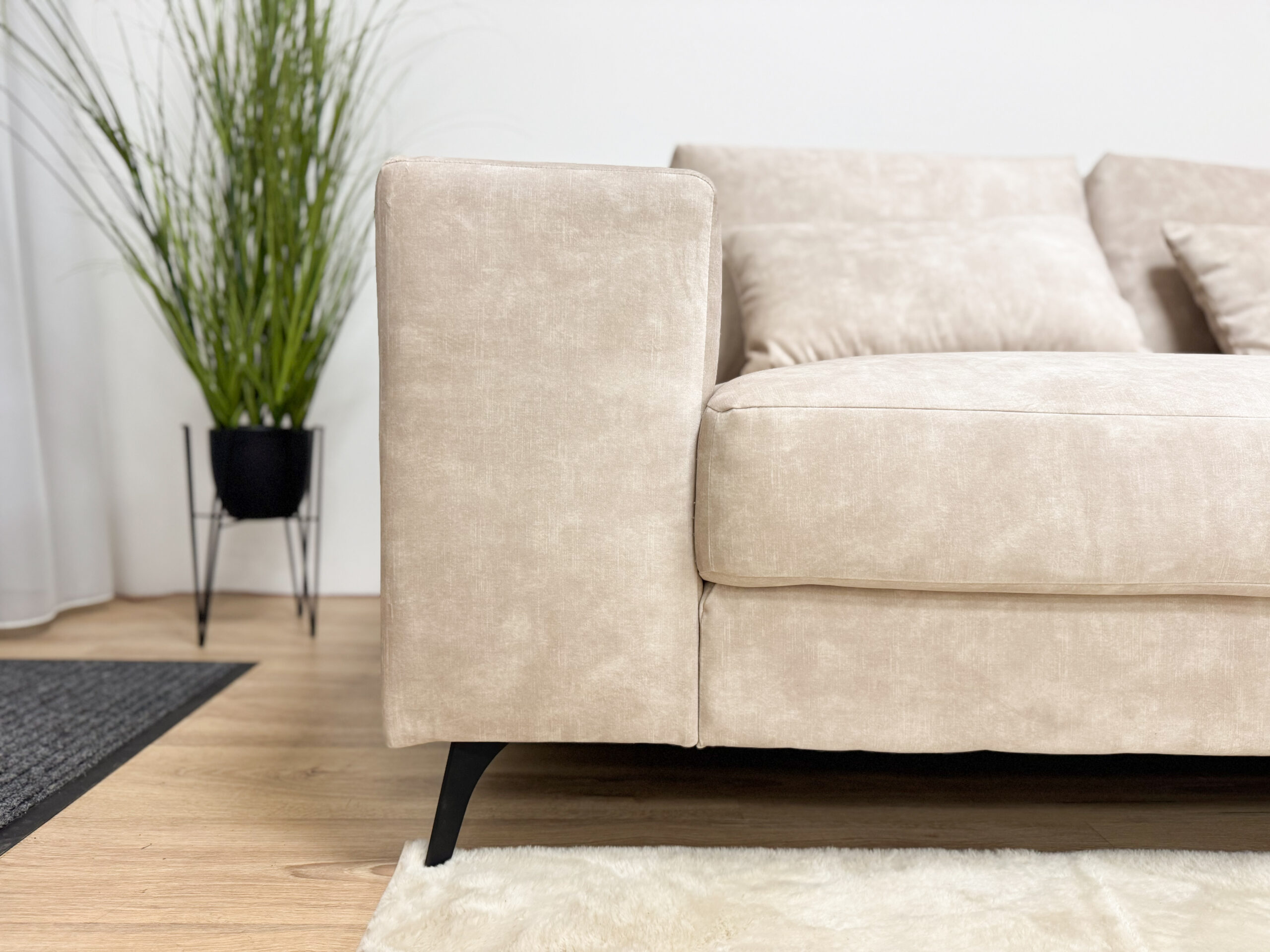 Nurgadiivan California M Torre 2 - Image 3