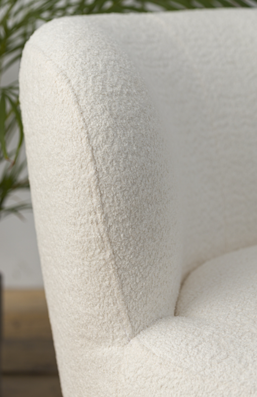 Catch me kangas Mööblisaalist. Vali endale sobiv kangas ja värv.